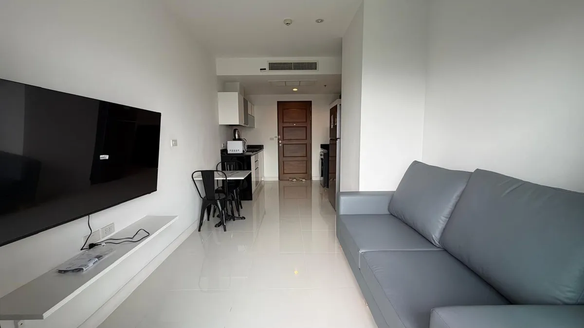 One Bedroom Condo For Rent In Prahtamnak photo 31
