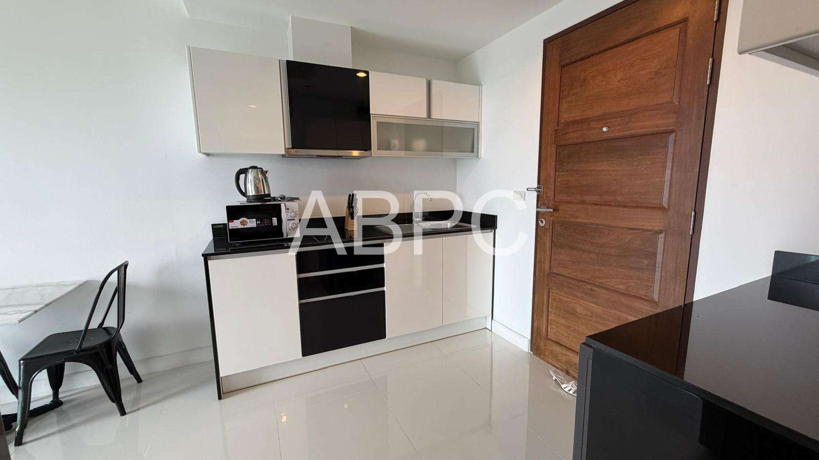One Bedroom Condo For Rent In Prahtamnak photo 12