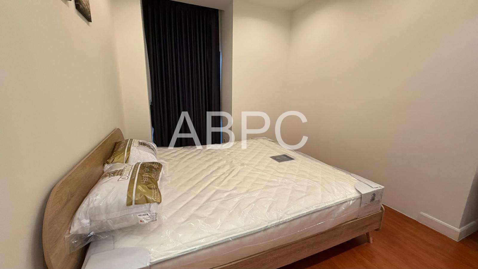 One Bedroom Condo For Rent In Prahtamnak photo 9