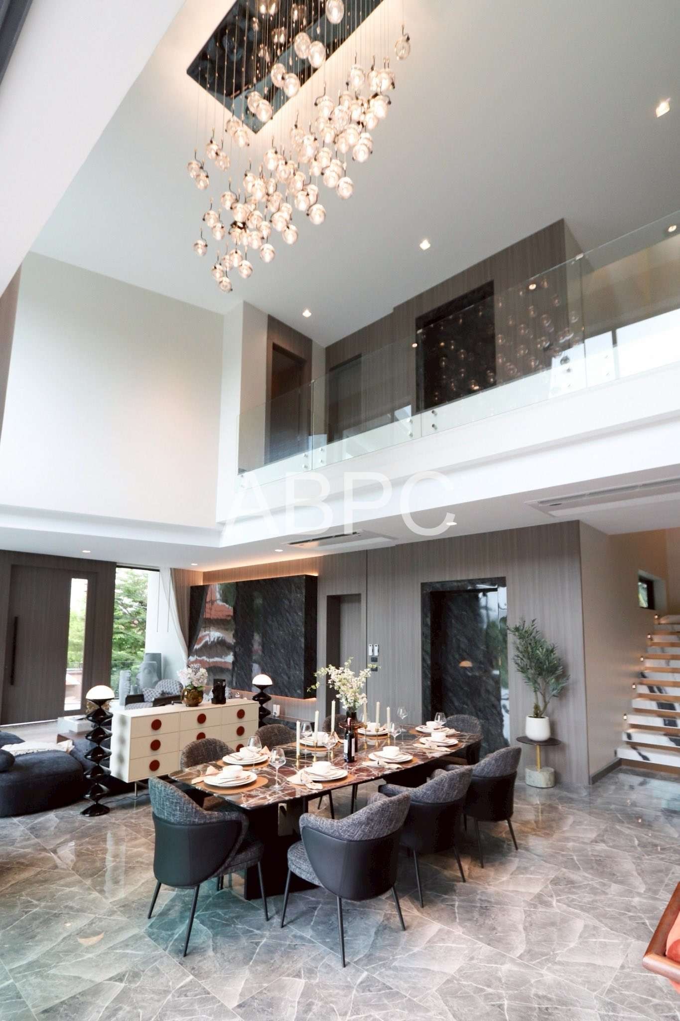 Luxury Pool Villa 4-story house 7 Bed 9 Bath in Pratumnak photo 21