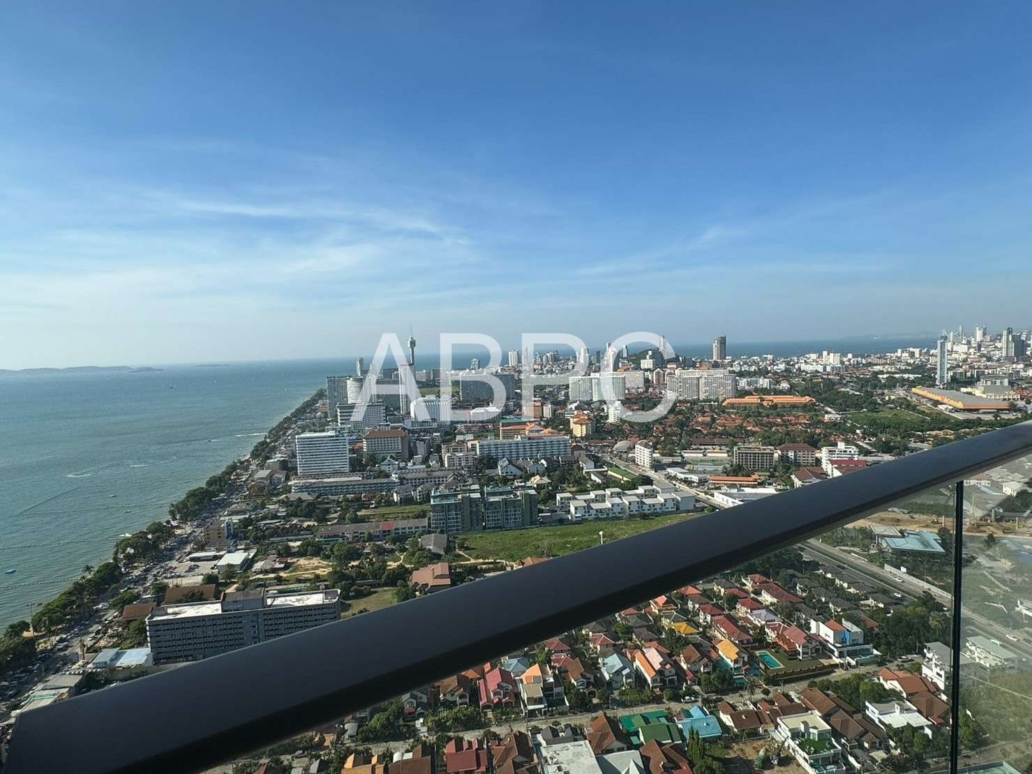 Private Pool One Bedroom Condo For Sale IN Jomtien photo 8
