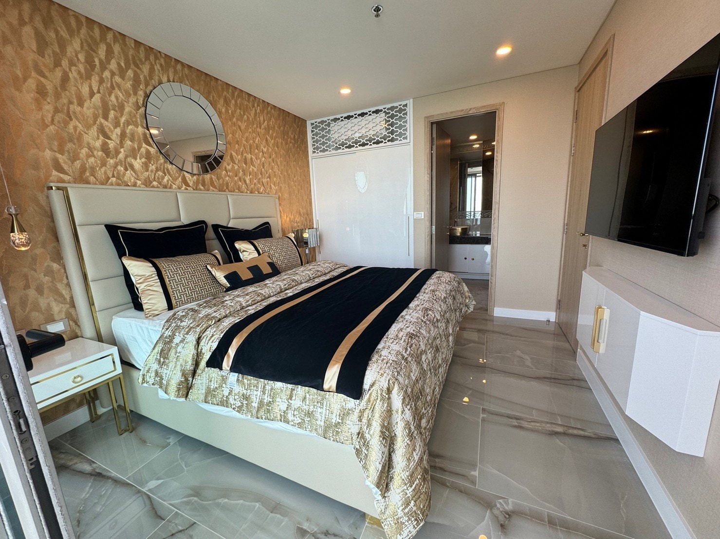 Private Pool One Bedroom Condo For Sale IN Jomtien photo 16
