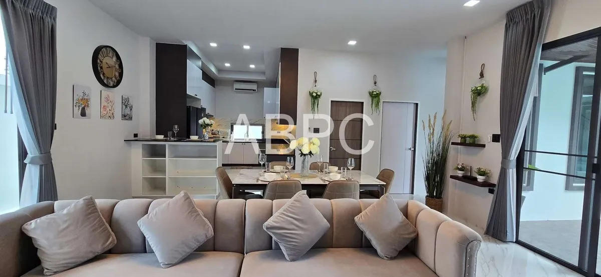 Pool Villa 4 Bedrooms 4 Bathrooms in Mapprachan photo 3
