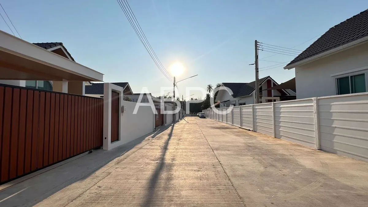 Pool Villa 3 Bedroom 4 Bathrooms in Mapprachan photo 2