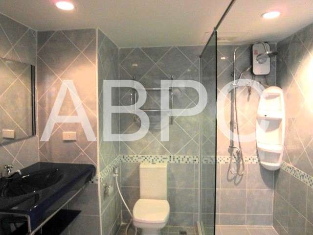Spacious 1 bedroom 1 bathroom in Jomtien for Sale/Rent photo 9