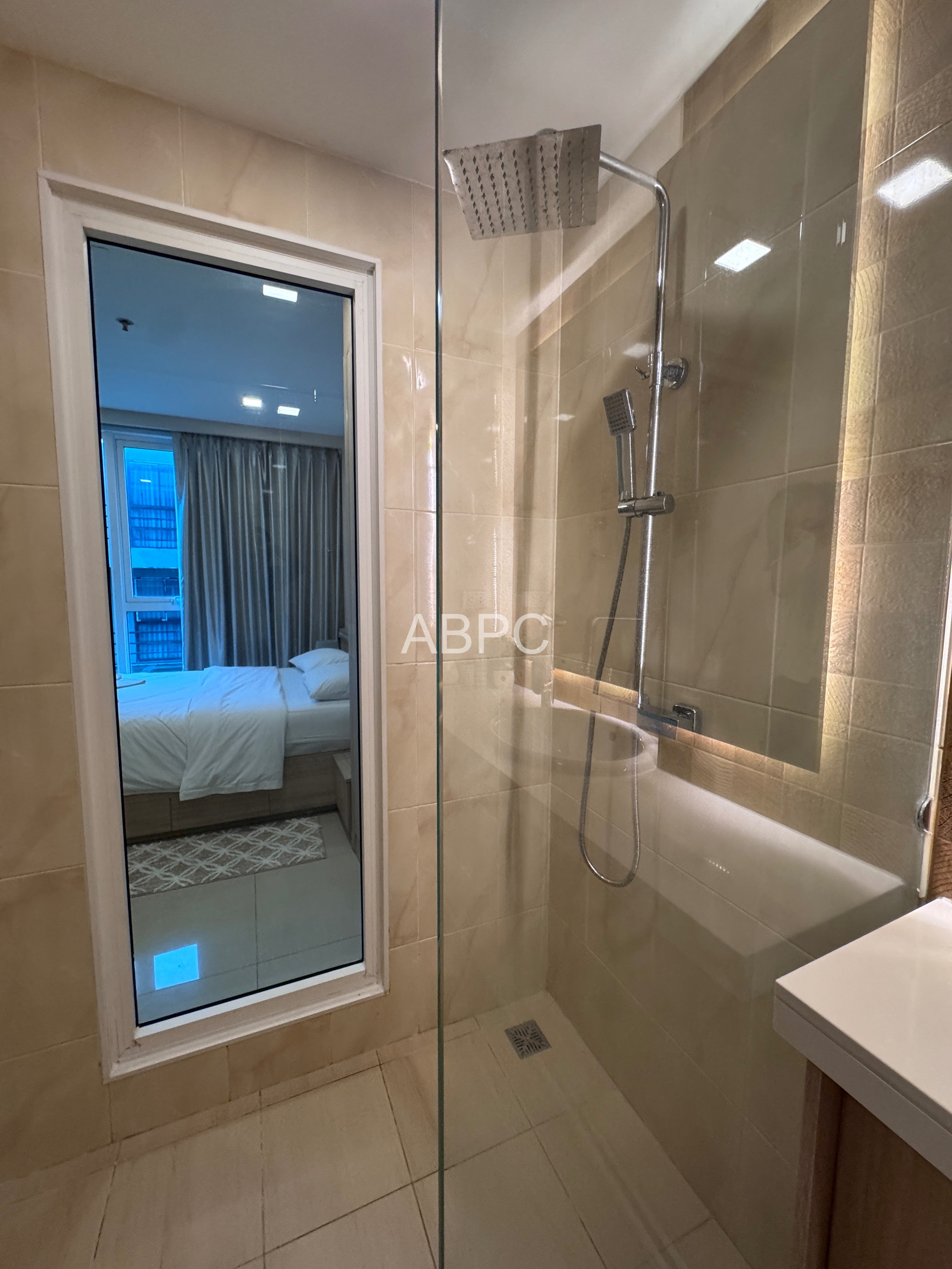 1 Bedroom 1 Bathroom City Garden Tower photo 4