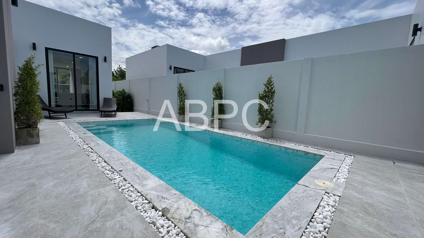 Luxury pool villa 3 Bedrooms 4 Bathrooms in Mapprachan photo 6