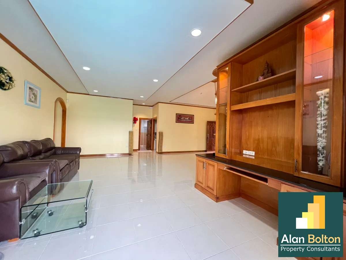 Pool Villa for rent 4 Bedroom 5 Bathrooms in Mapprachan photo 9