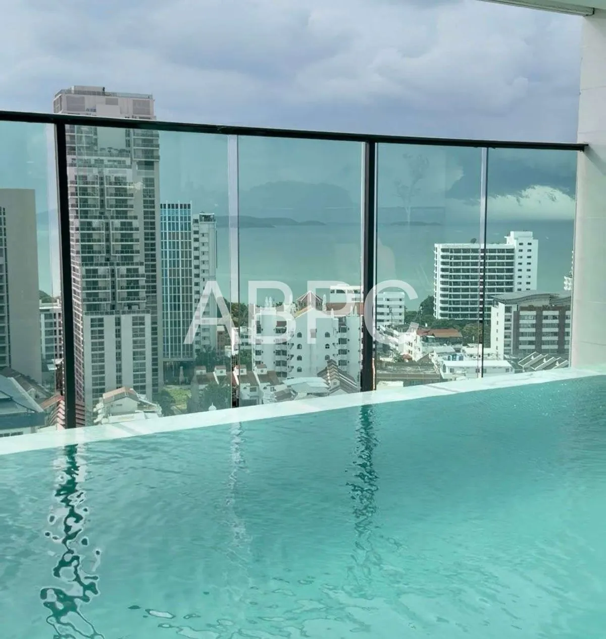 One Bedroom Condo For Rent In Cosy Beach