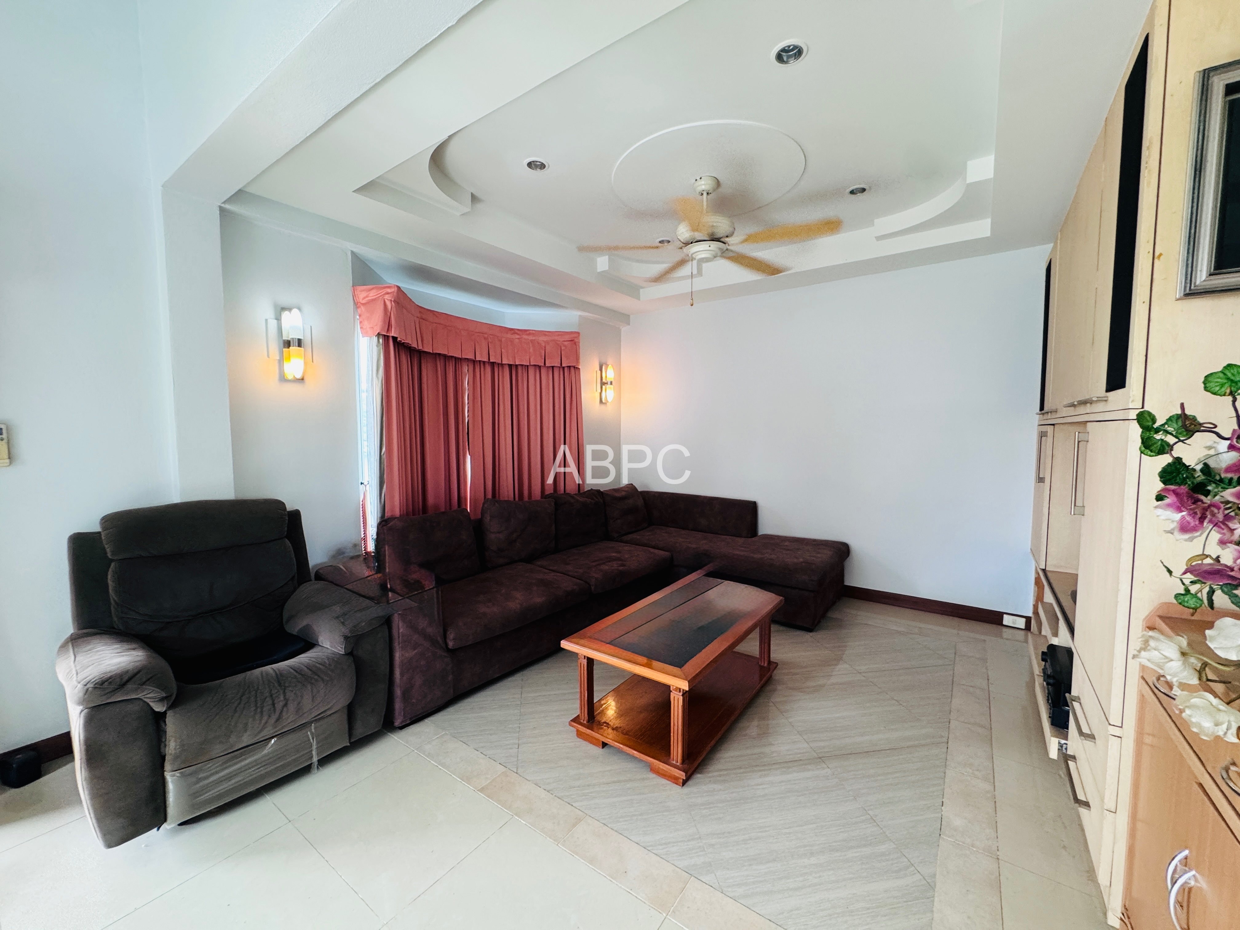 3 Bedrooms 4 bathrooms Pattaya Park Hill Nongprue photo 20