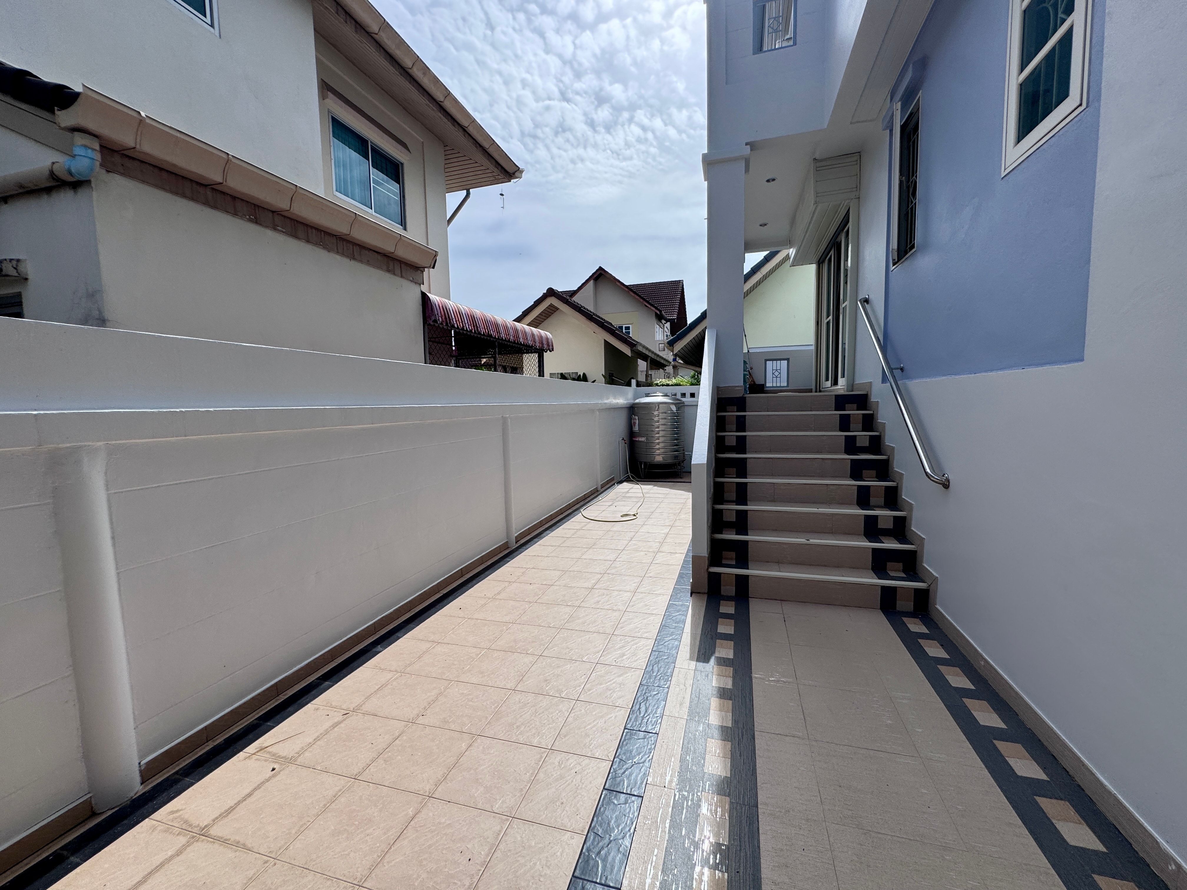 3 Bedrooms 4 bathrooms Pattaya Park Hill Nongprue photo 23