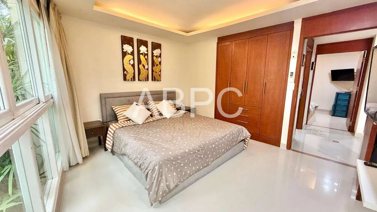 Two bed One bath condo For rent In Central Pattaya