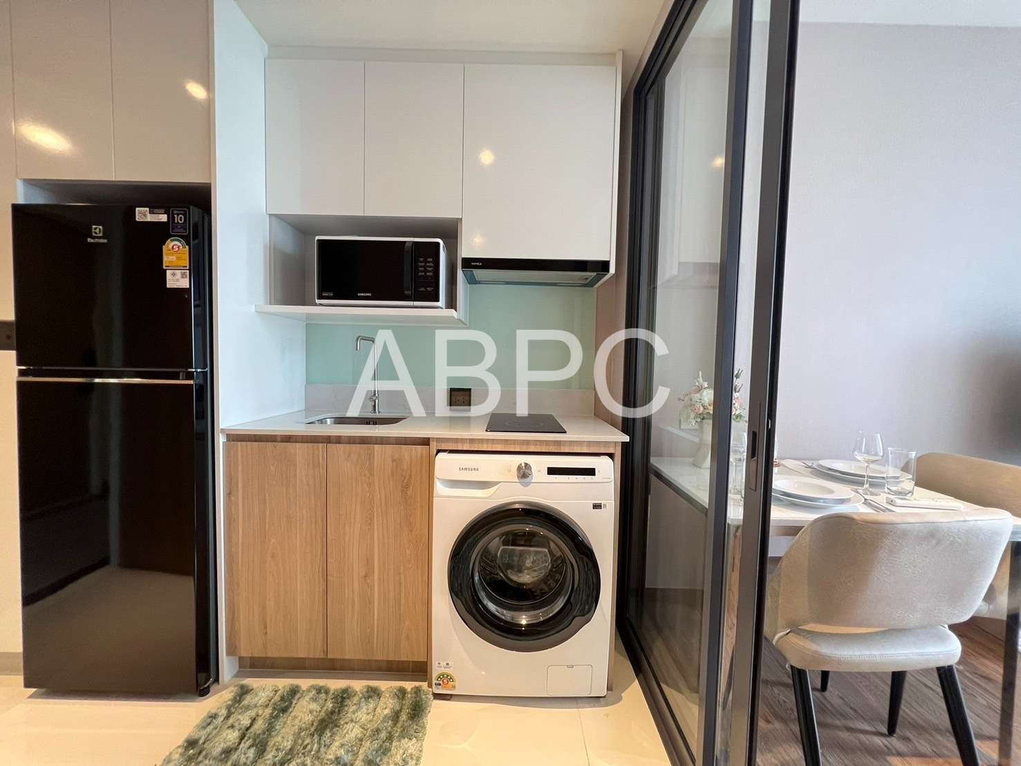Studio 1 Bathroom in North Pattaya photo 2