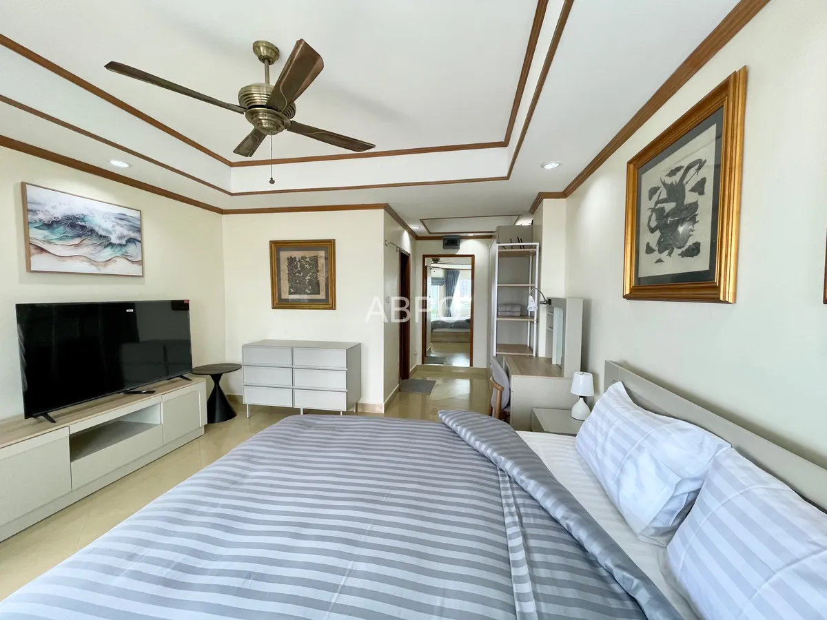Jomtien Thip Condo Brand New Renovated Sea View For Rent photo 9