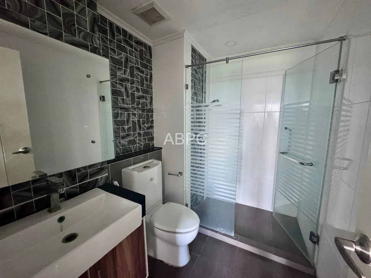 1 Bedroom 1 Bathroom Dusit Grand Park photo 3