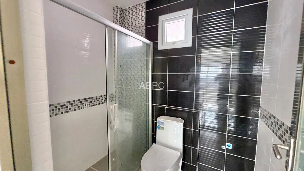 Like New 3 Bed 3 Bath House In East Pattaya photo 7