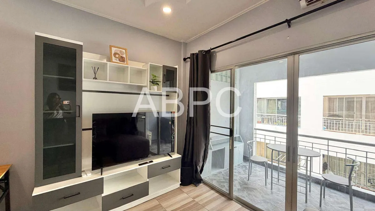 Studio Condo For Sale In Jomtien