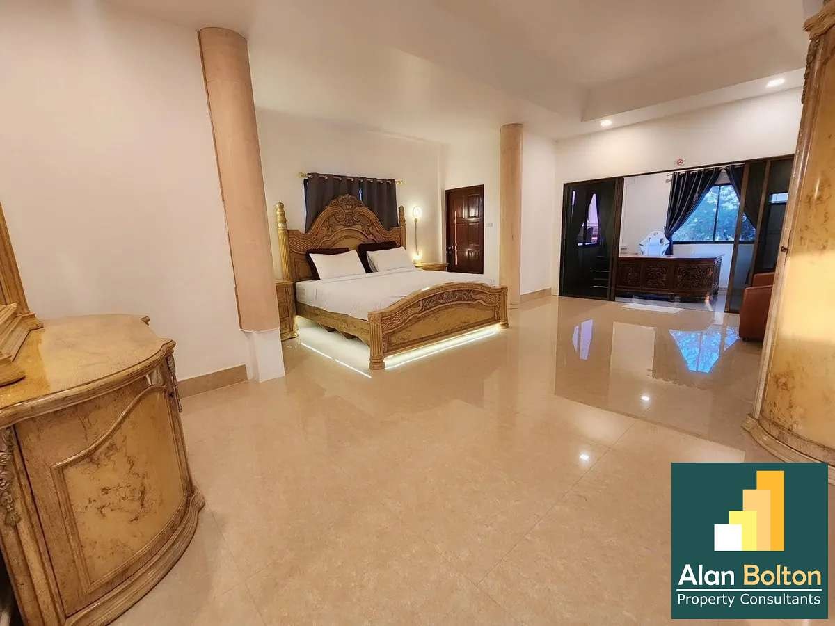 Pool Villa for rent 5 Bedrooms 6 Bathrooms in Jomtien photo 5