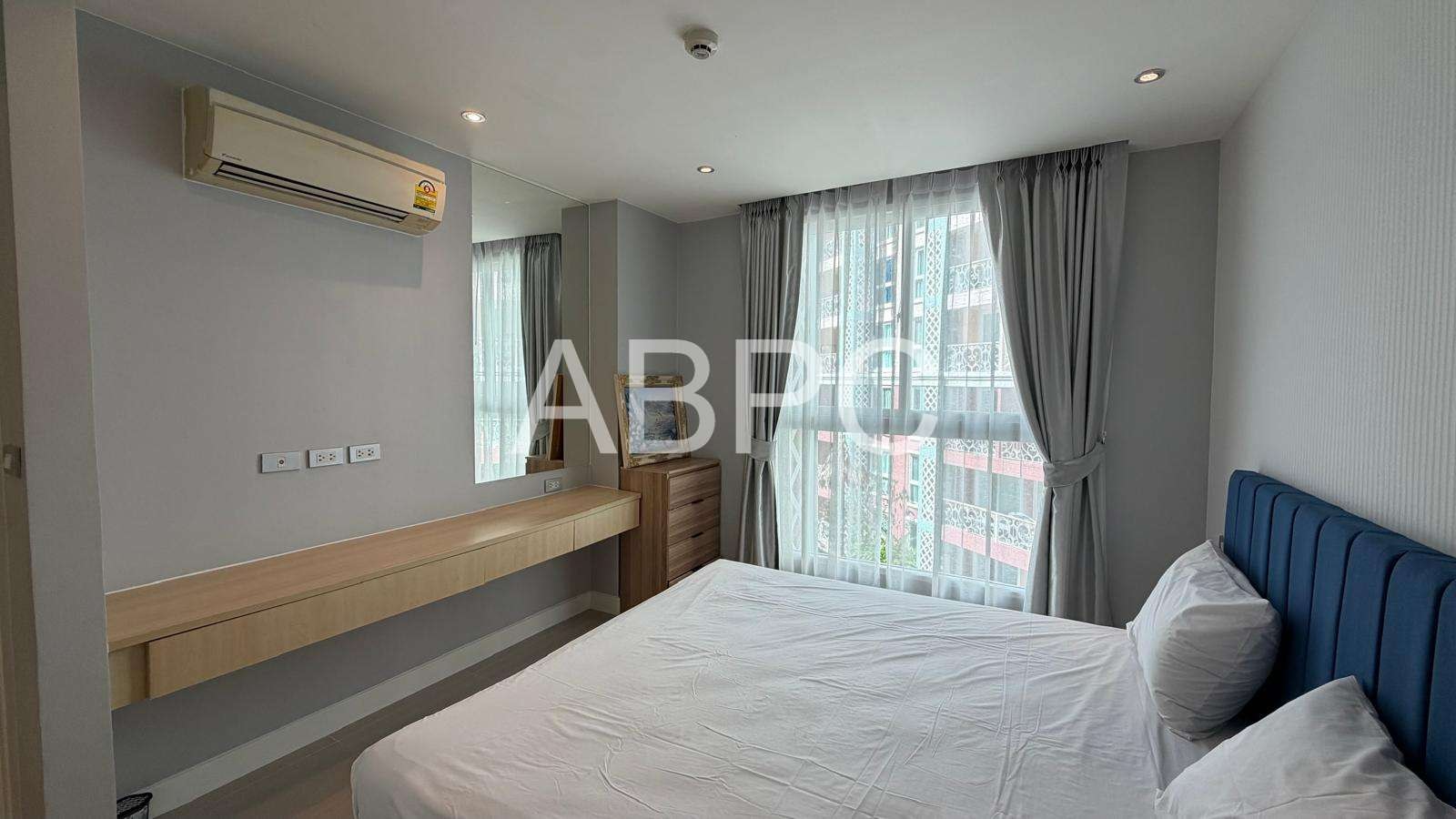 One Bed Room Condo For Sale In South Pattaya photo 3