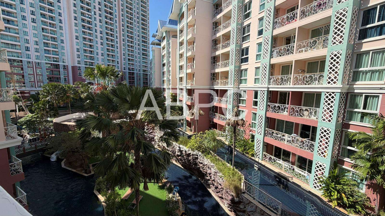One Bed Room Condo For Sale In South Pattaya photo 8