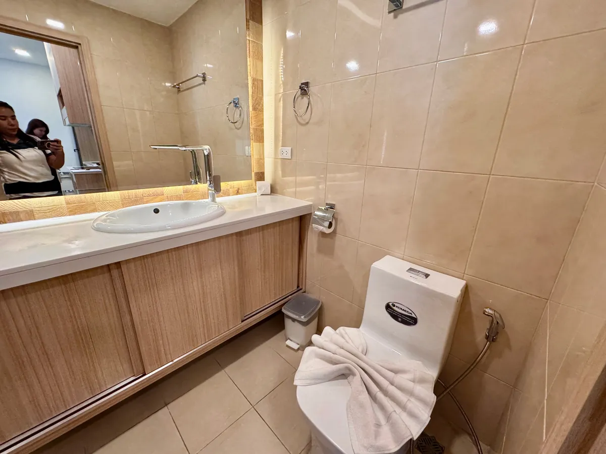 1 Bedroom 1Bathroom City Garden Tower photo 12