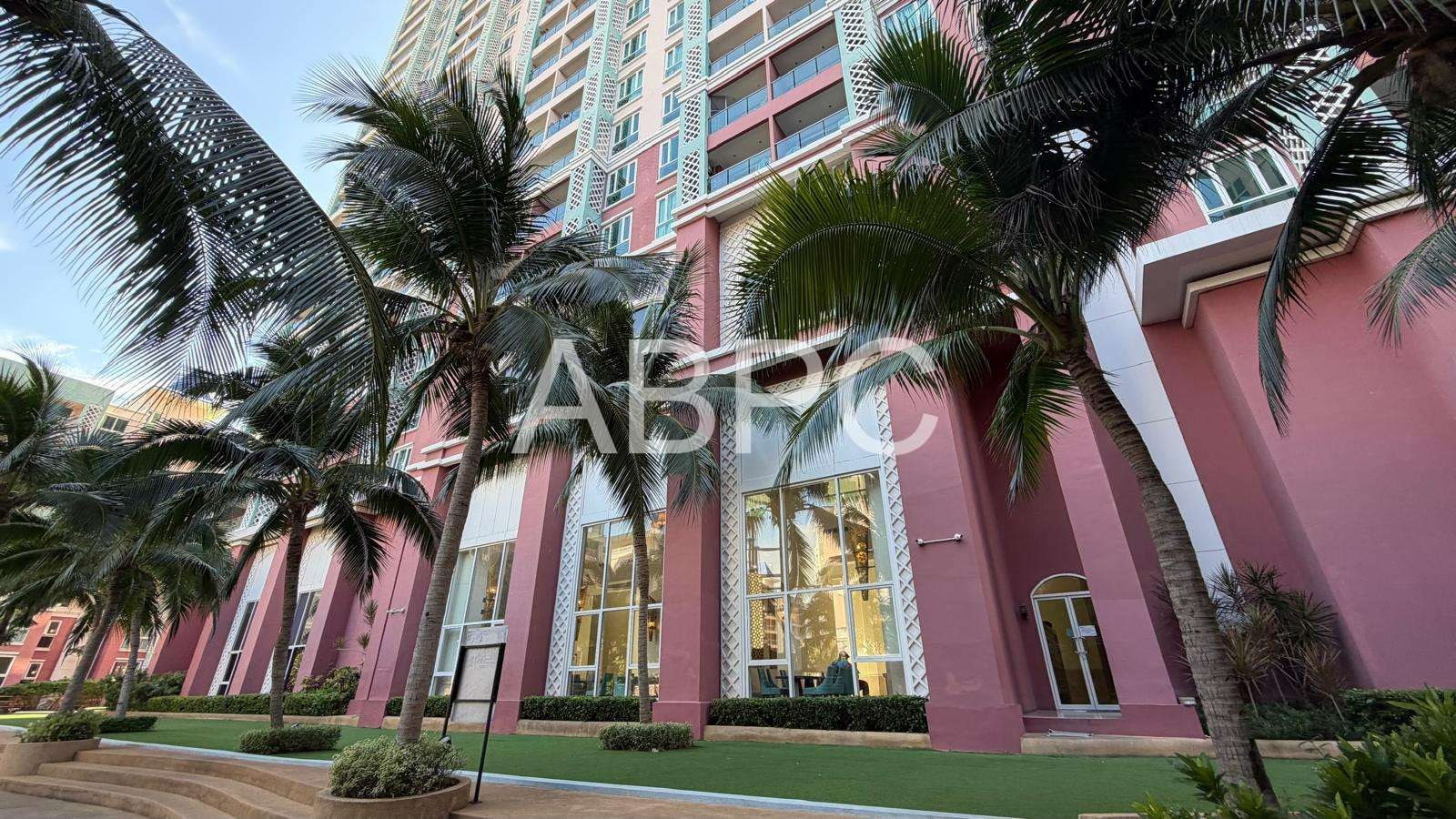 Pool Access One bedroom Condo For rent in Tappraya photo 4