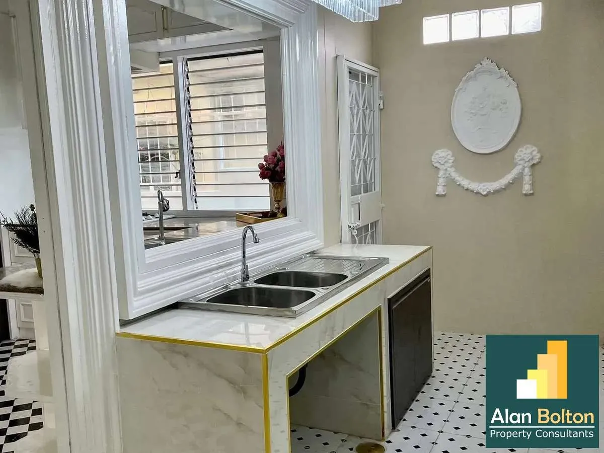 House for rent 5 Bedrooms 3 Bathrooms in East Pattaya photo 22