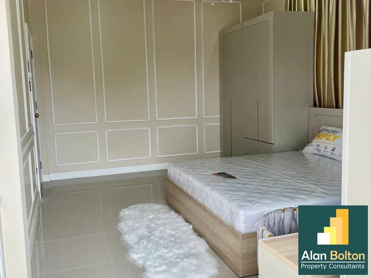 House for rent 5 Bedrooms 3 Bathrooms in East Pattaya photo 15