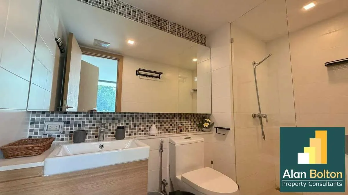 Two bedroom condo for rent photo 5