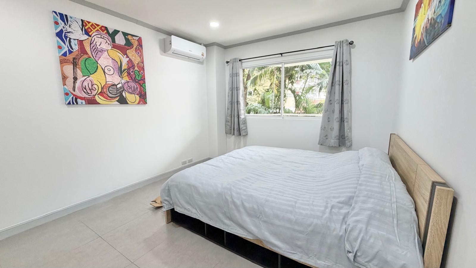 Newly Renovated 1 bedroom Condo For Sale In Prahtamnak photo 17