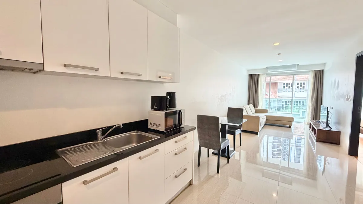 One Bed Room Condo For Rent In Cosy Beach