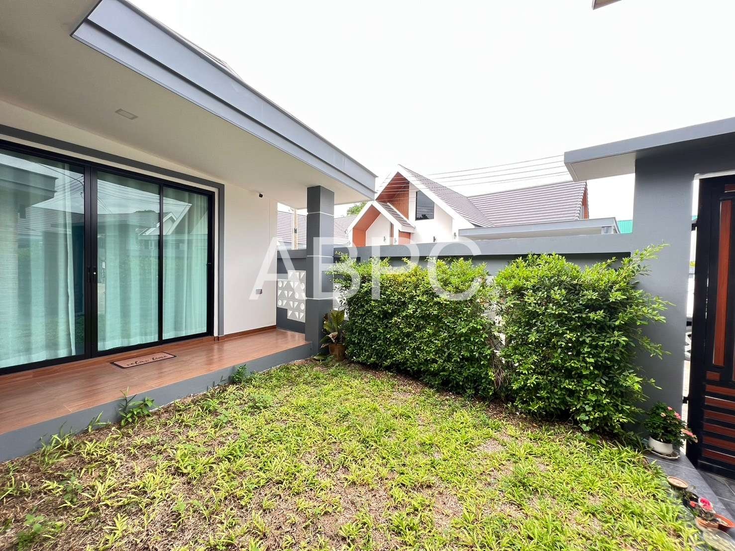 European Nodic House Village 3 Bedrooms 3 Bathrooms in East Pattaya photo 6