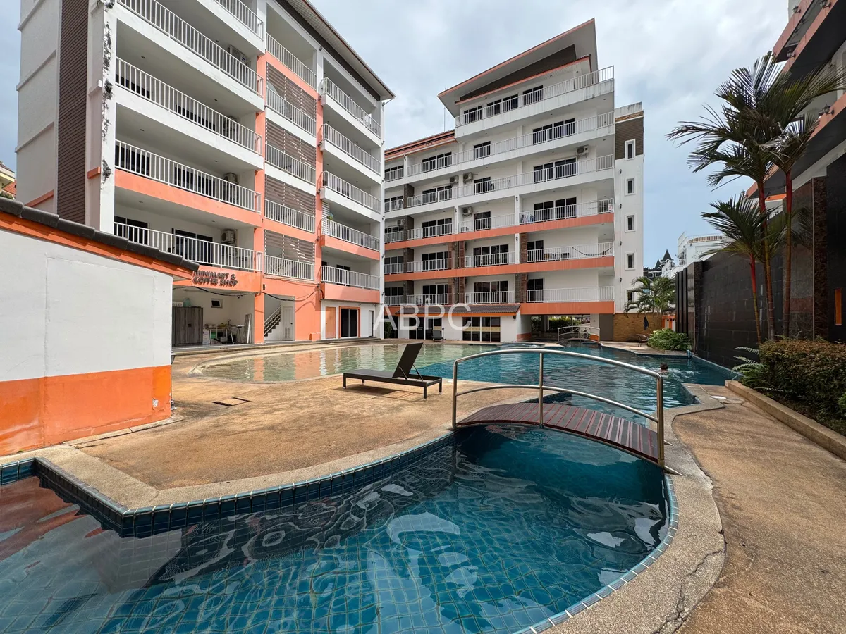 2 Bedroom 1 Bathroom in Pratumnak