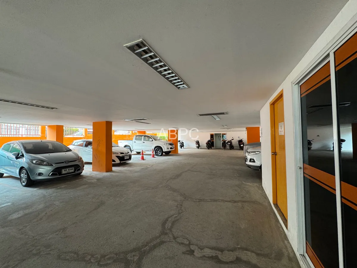 2 Bedroom 1 Bathroom in Pratumnak photo 9