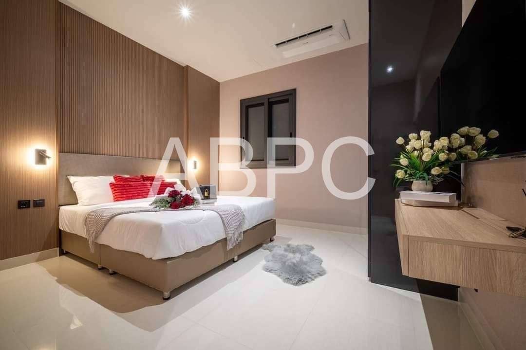 Luxury Pool Villa for Rent 4 Bedrooms 4 Bathrooms in East Pattaya photo 2