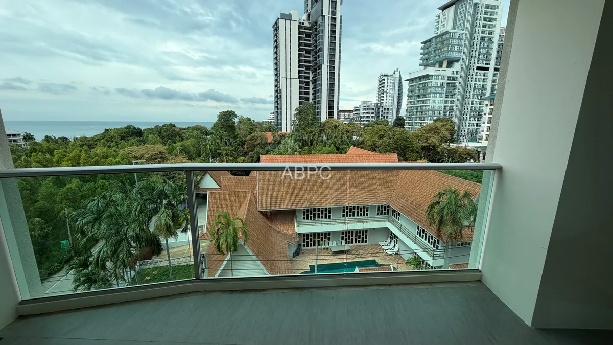 Large 1 Bedroom Condo For Sale In Cosy Beach photo 13