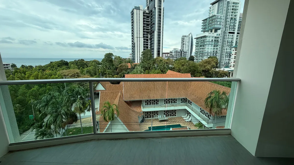 Large 1 Bedroom Condo For Sale In Cosy Beach photo 30