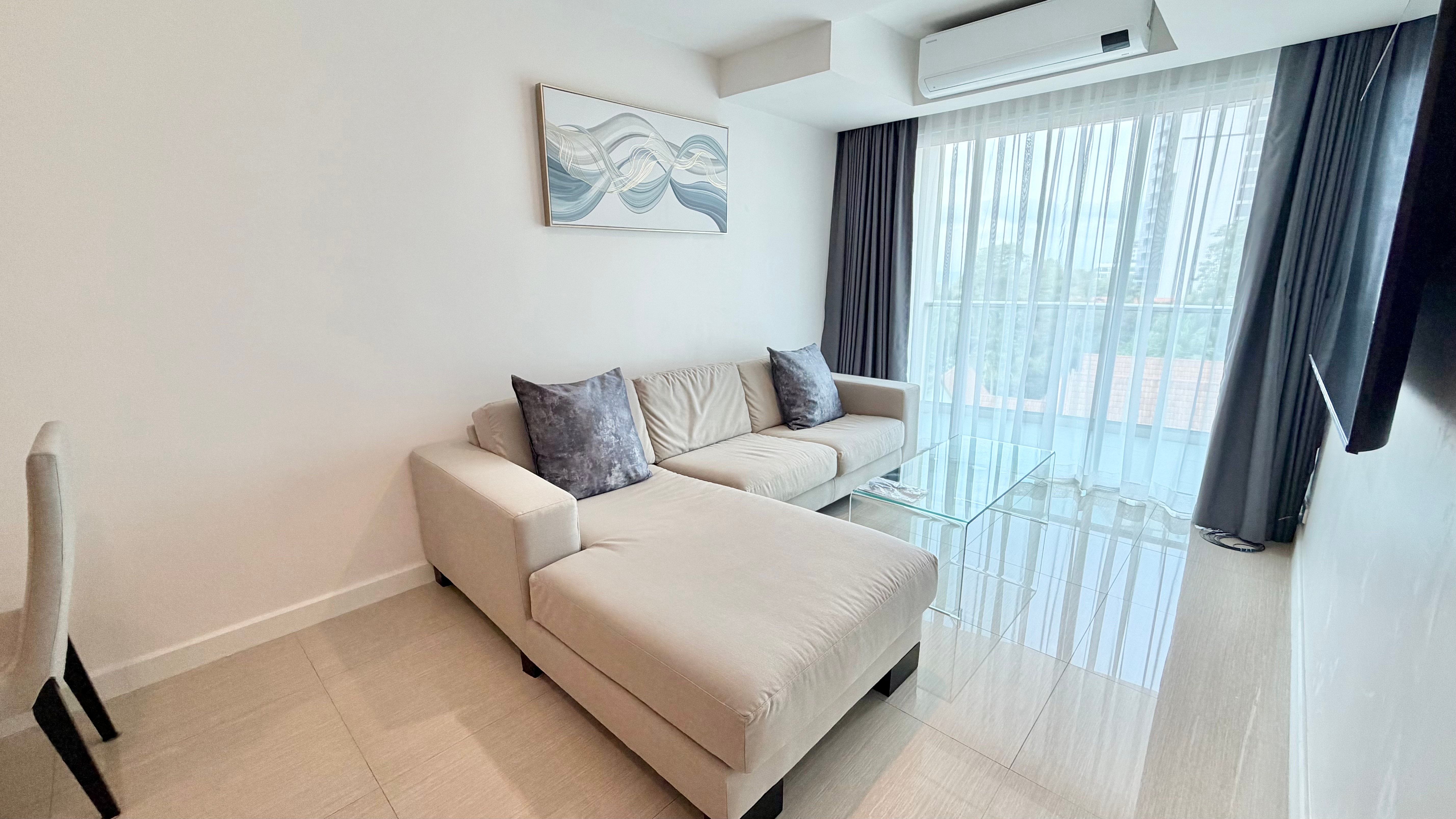 Large 1 Bedroom Condo For Sale In Cosy Beach photo 21