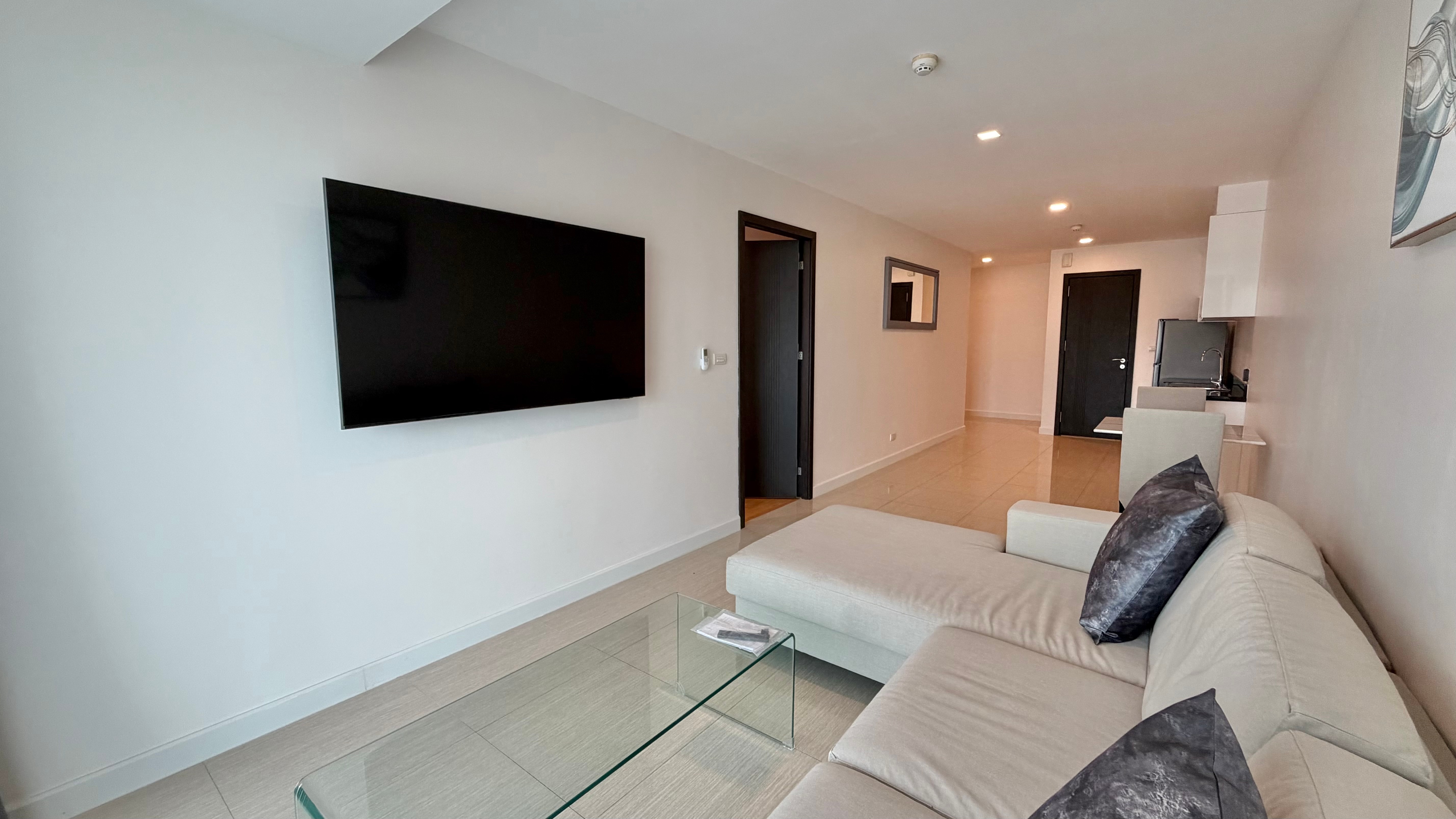 Large 1 Bedroom Condo For Sale In Cosy Beach photo 24