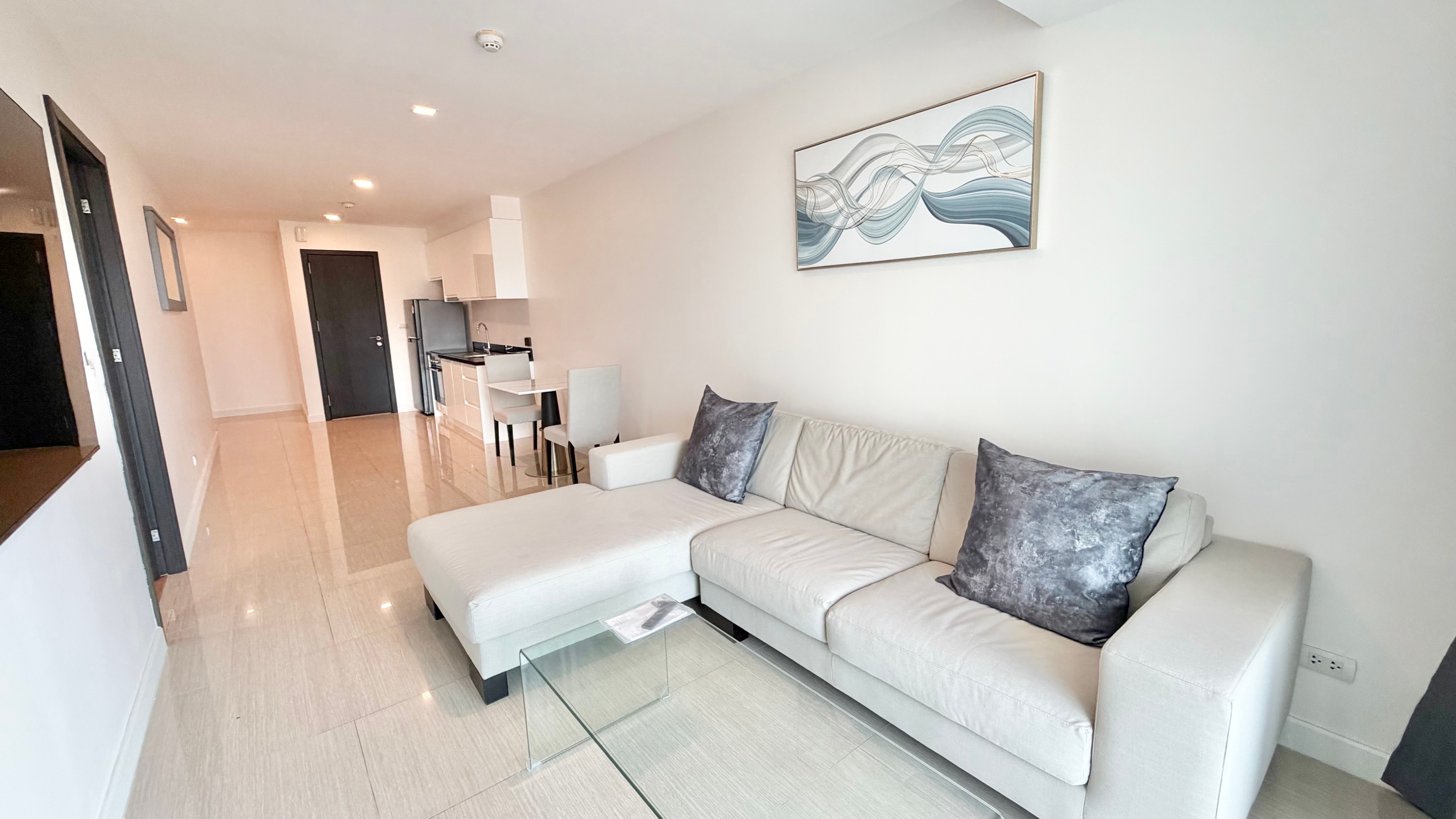 Large 1 Bedroom Condo For Sale In Cosy Beach photo 23