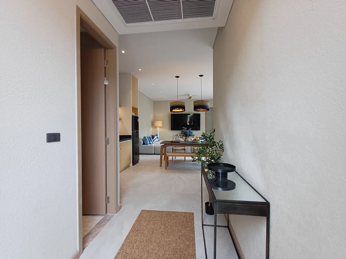 Luxury Pool Villa Resort 8 Villas and 1 Cafe' Restaurant in Wongamat for Sale/Rent photo 2