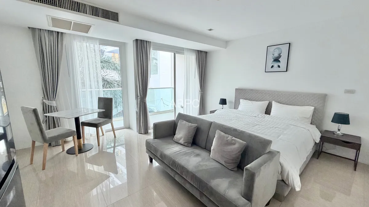 Studio Condo For Sale In Cosy Beach
