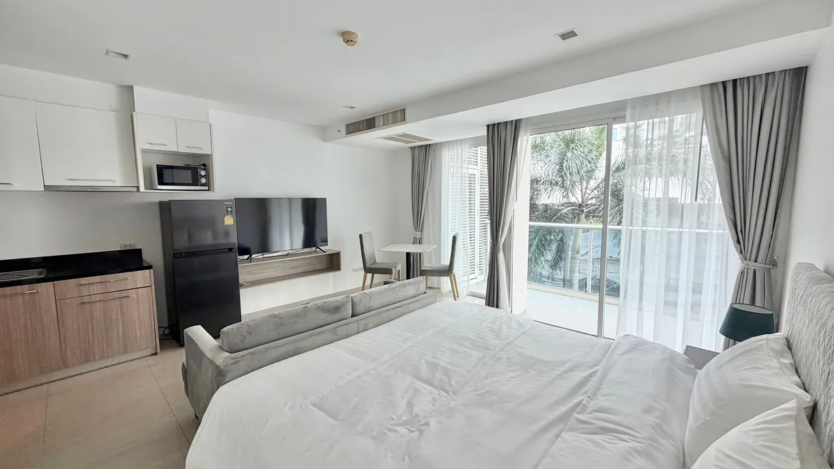 Studio Condo For Sale In Cosy Beach photo 14