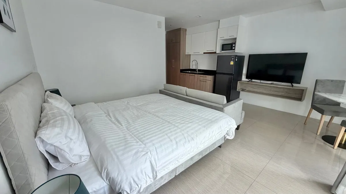 Studio Condo For Sale In Cosy Beach photo 17