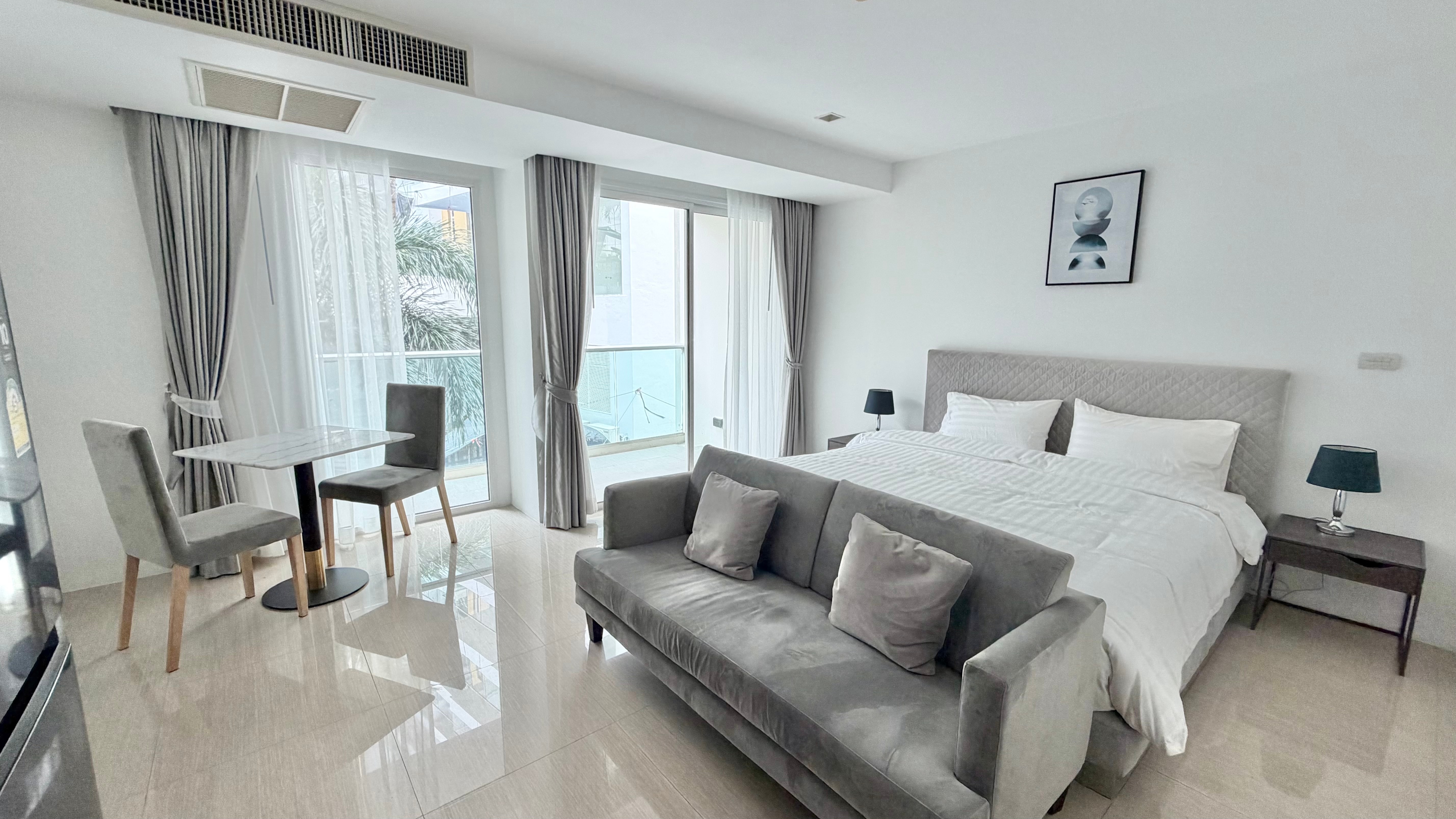 Studio Condo For Sale In Cosy Beach photo 16