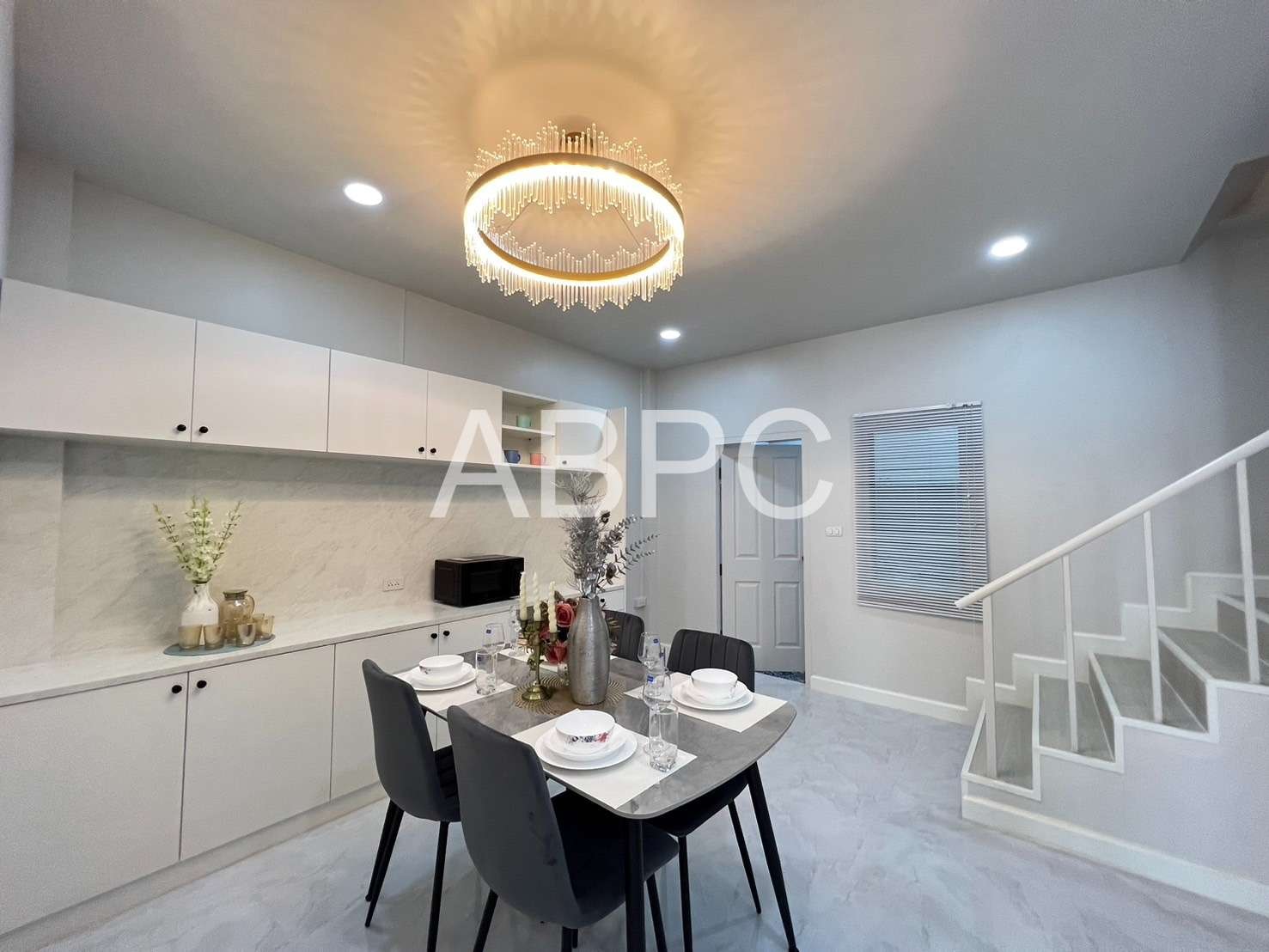 2 Storey Townhouse 2 Bedrooms 2 Bathrooms in East Pattaya photo 15