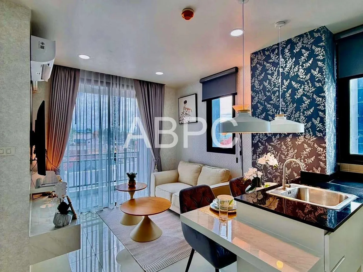 Coner 1 Bedroom 1 Bathroom in East Pattaya