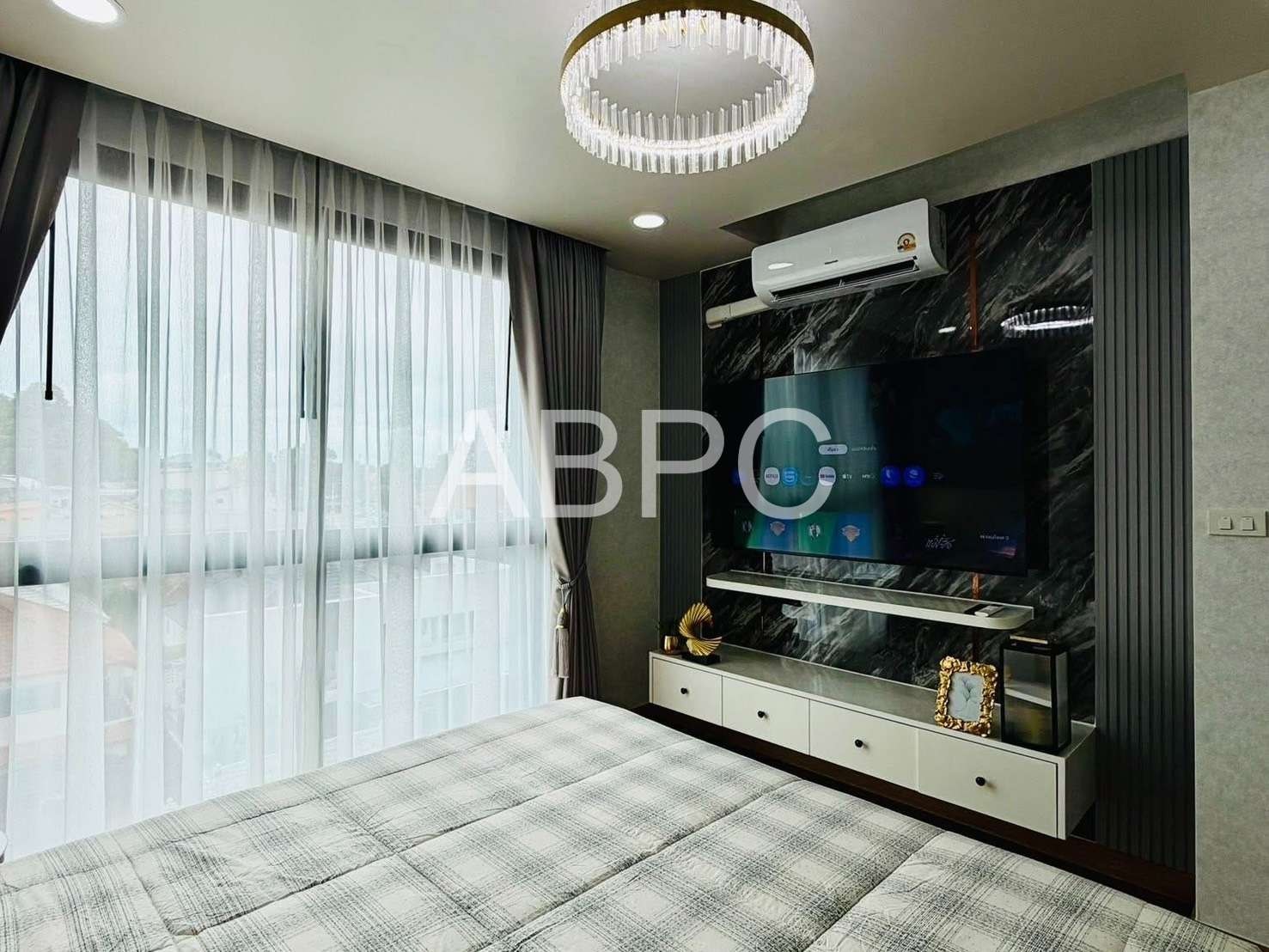 Coner 1 Bedroom 1 Bathroom in East Pattaya photo 10