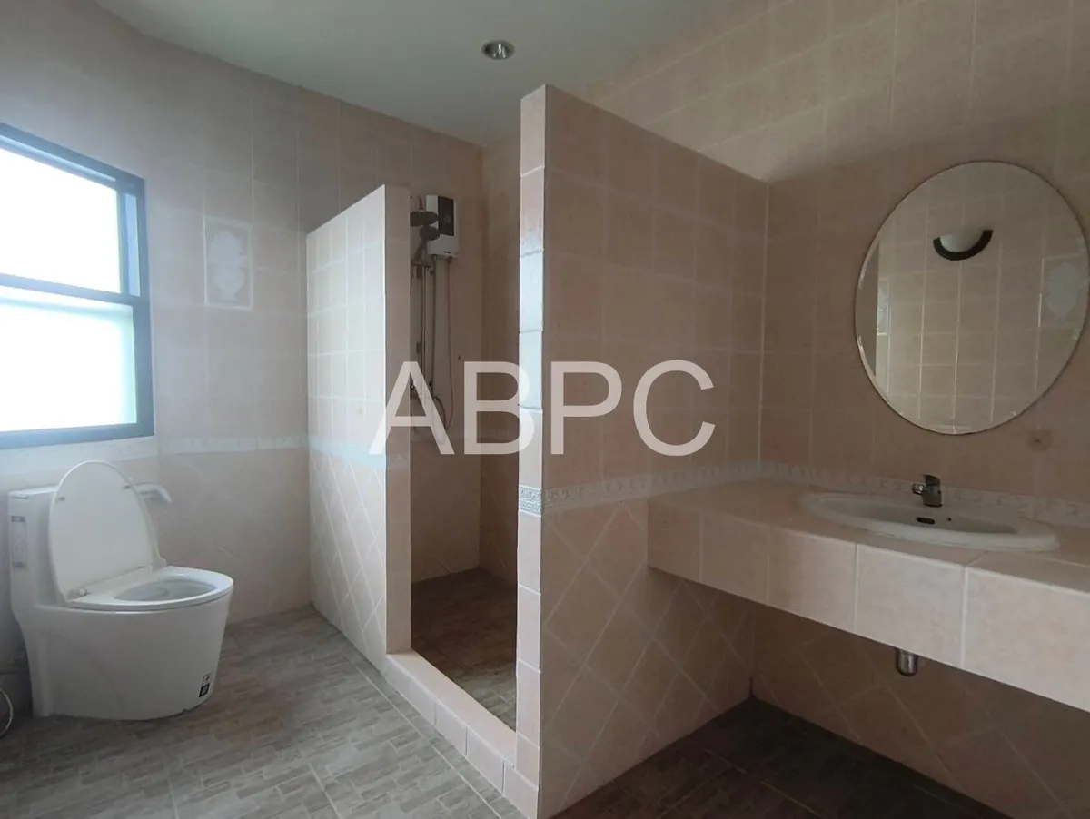 Single house with pool 3 Bedrooms 2 Bathrooms in Green Villa Golf course photo 11
