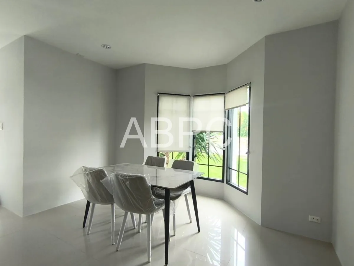 Single house with pool 3 Bedrooms 2 Bathrooms in Green Villa Golf course photo 8